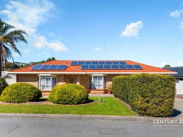 Quality Double Brick Home with Underfloor Heating, Solar Power & Exceptional Entertaining
