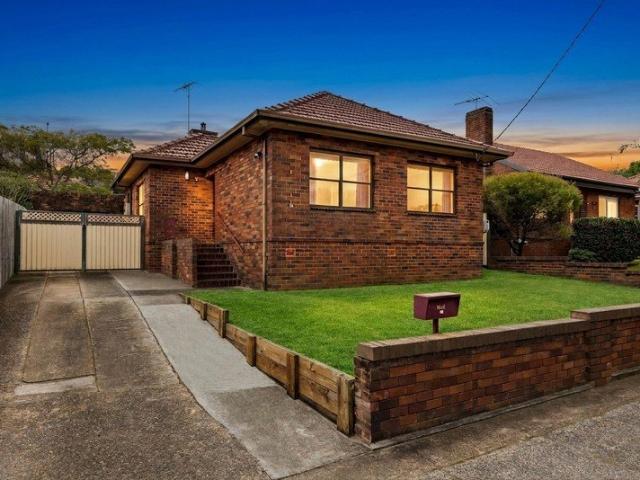 Quality Family Home in a Premium Connected Pocket