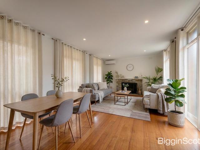 Quality Family Home in Sought After Mount Waverley