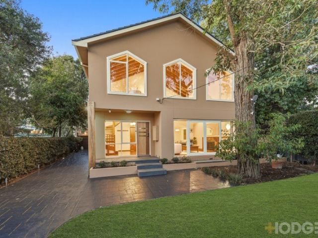 QUALITY FAMILY LIVING ON 785SQM APPROX
