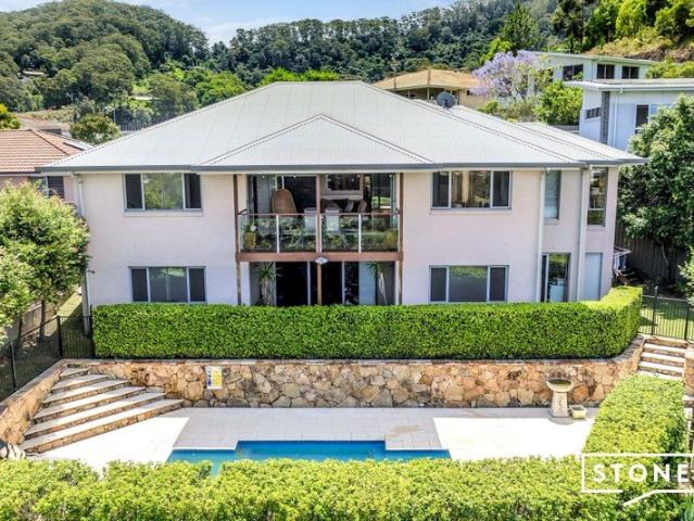 Quality Family Living with a View to Impress