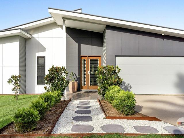 Quality Home Backing onto Reserve