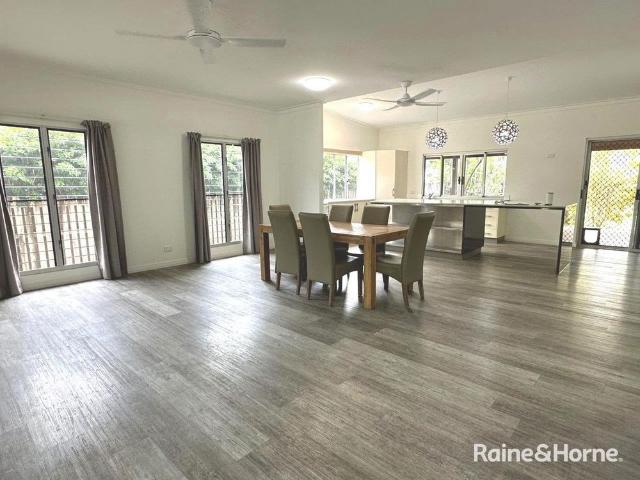 Quality Home in Newell Beach