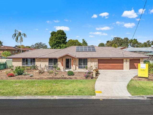 QUALITY HOME IN SOUGHT AFTER ESTATE
