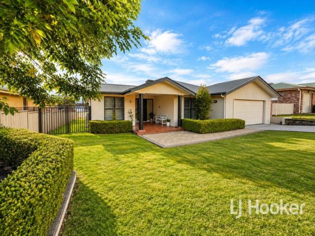 Quality Home in Prestige Location