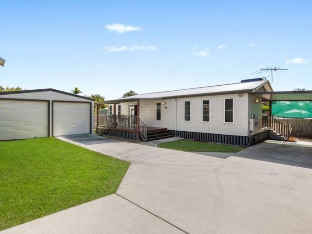 Quality Home Offering Space, Comfort and Convenience!