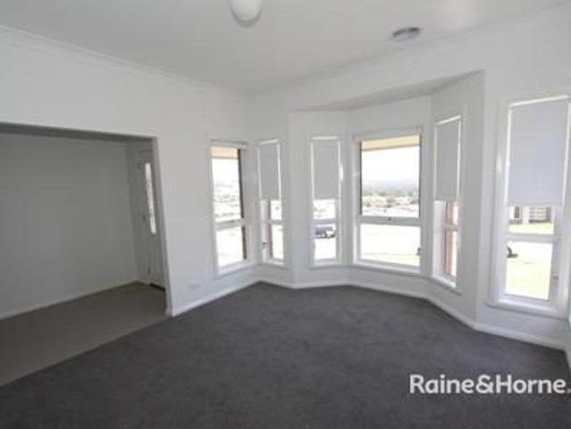 QUALITY LIVING IN A PRIME BOURKELANDS LOCATION