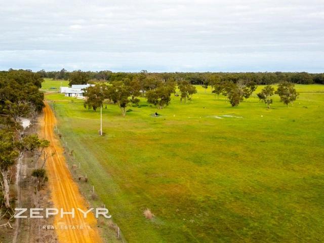 Quality Location with Exceptional Water Supply