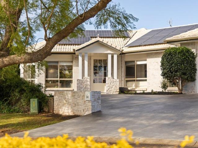 Quality, Privacy and Position in Tightly Held Middle Ridge Pocket