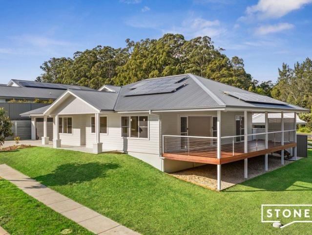 QUALITY, STYLE & A BEAUTIFUL RESERVE OUTLOOK