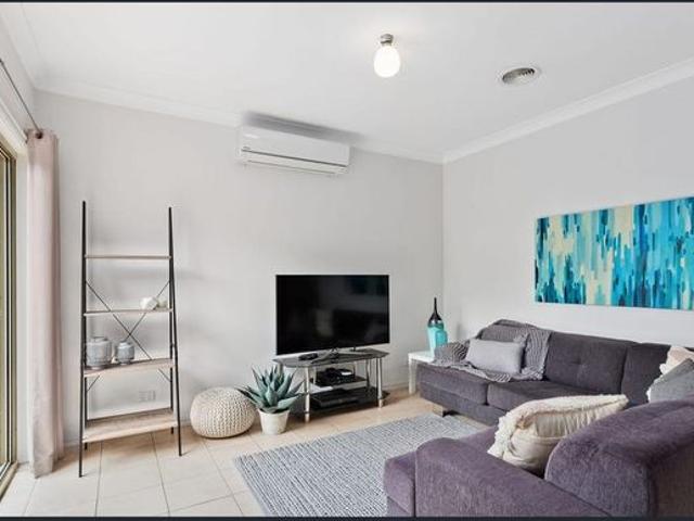 Quality, Style and Street Frontage Villa