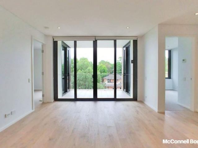 Quality & Stylish Apartment in a Highly Convenient Location