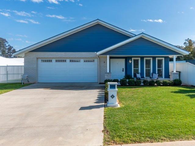 Quality, Space & Effortless Single Level Living