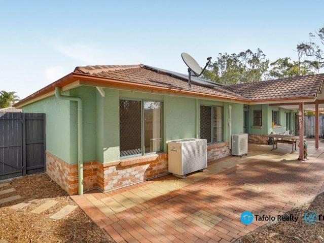 Quality & Space Superb Villa In Excellent Location!