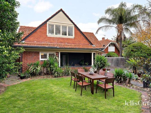 Quality Spaces, Glorious Alfresco, Prestige Locale