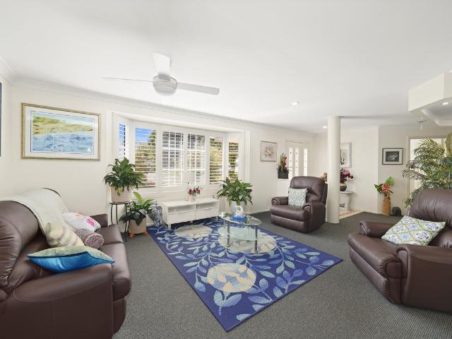 Quality Torrens Titled Villa in the Heart of Port Macquarie