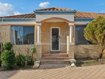 Quality Villa, Prime Location!