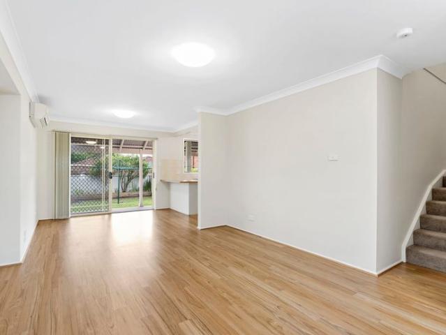 Quality 3 Bedroom Duplex in Highly Desirable Area