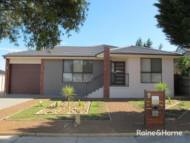 Quality 3 bedroom home in Great Cental Location!