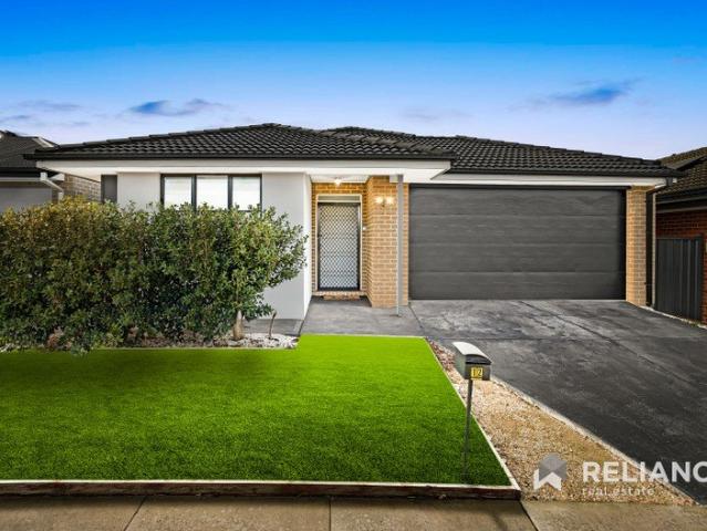 Quality 4 Bedroom Family Living in Sought After Mt. Atkinson, Truganina