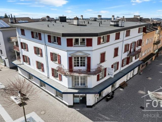 Qualitativ hochwertiges Gewerbegebäude im Herzen der Stadt – Sichtbarkeit und Potenzial