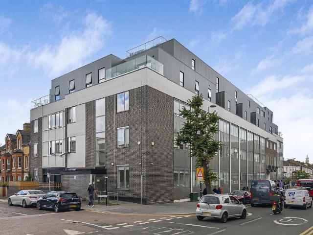 Quant Building, 6 10 Church Hill, Walthamstow E17, 1 bed flat to rent, £1,550 pcm | PrimeLocation
