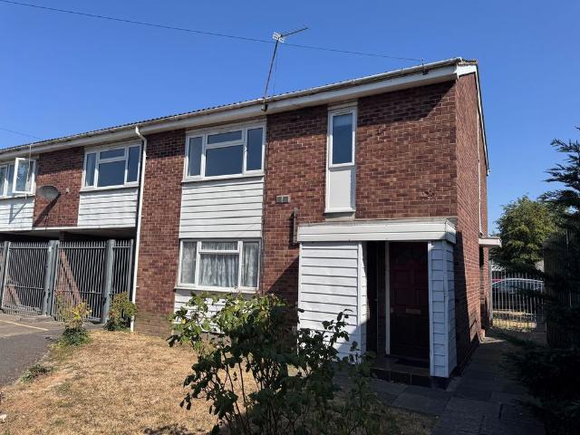 Quantock Close, Harlington, Hayes UB3, 1 bed flat to rent, £1,200 pcm | PrimeLocation