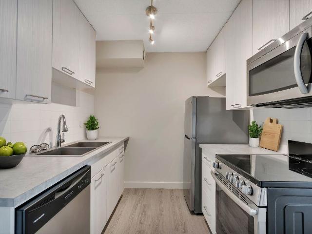 Qu'appelle Village III 2 Bedroom Apartment for Rent at 41 22 41 Munroe Pl Regina, SK S4S 6A7 Hillsdale