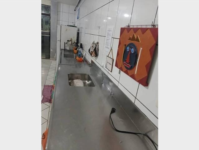 Quarro privarivo para alugar perto da praia