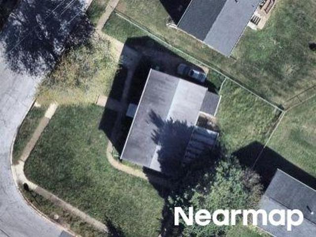 Quarry Ave