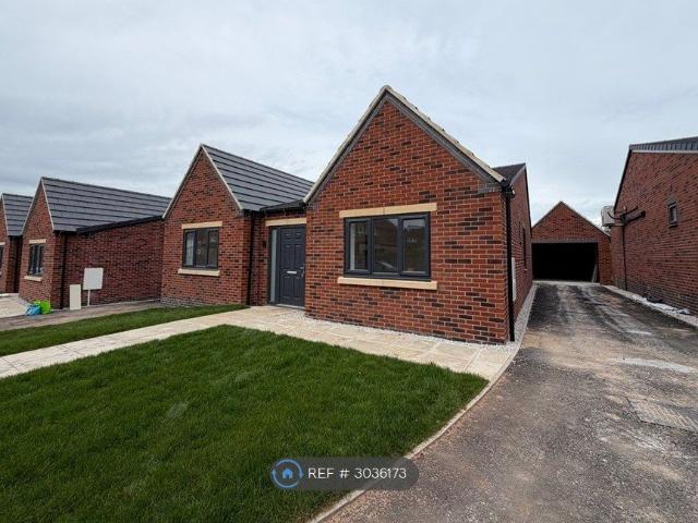 Quarry Hill Close, Derbyshire DE21, 3 bed bungalow to rent, £2,500 pcm | PrimeLocation