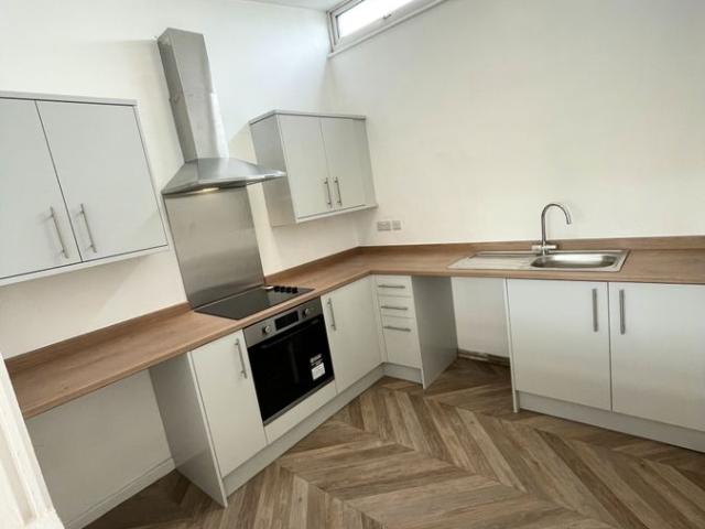 Quarry Lane, Sheffield, South Yorkshire S25, 2 bed flat to rent, £650 pcm | PrimeLocation