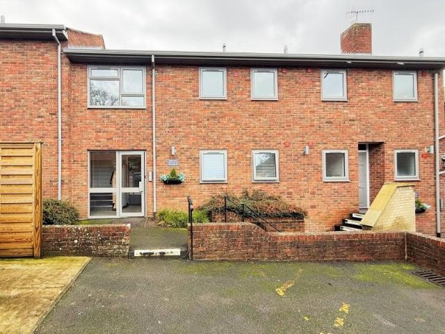 Quarry Street, Guildford GU1, Studio to rent, £1,350 pcm | PrimeLocation