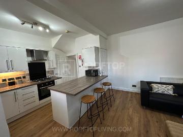 Quarry Street, Leeds LS6 4 bed house to rent £2,583 pcm £596 pw