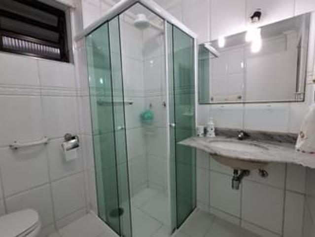 Quarto c banheiro privativo