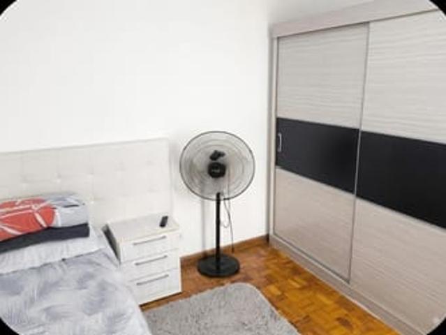 Quarto com banheiro privativo na vila Mariana