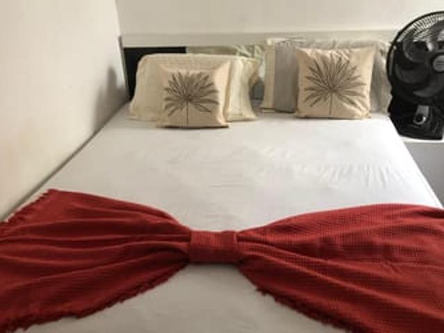 Quarto com banheiro totalmente individual