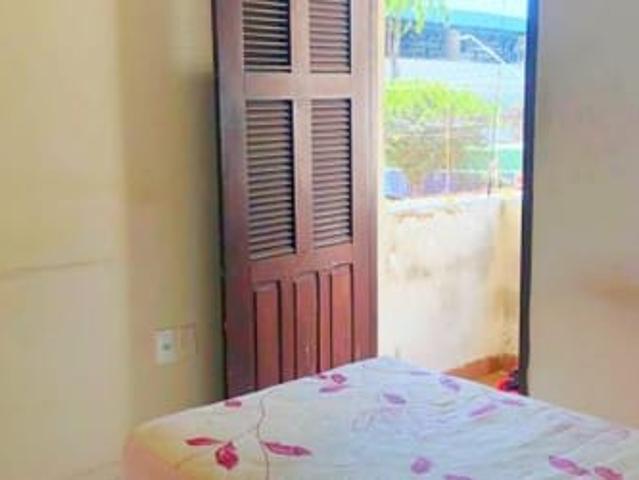 Quarto com Varanda e Cozinha Individual