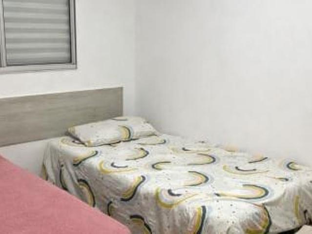 QUARTO COMPARTILHADO
