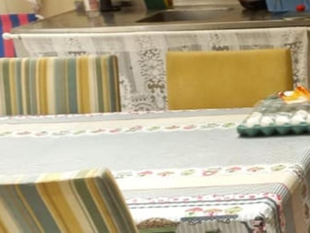 Quarto compartilhado para mocas