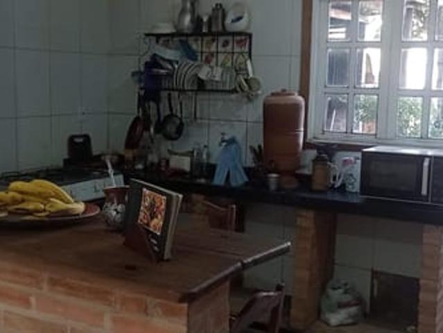 Quarto amplo arejado