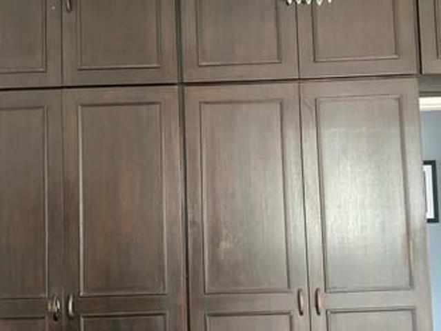 Quarto aconchegante para moças que trabalhe/estude