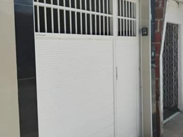 QUARTO DISPONIVEL PARA LOCAÇÃO EM CASA COMPARTILHADA