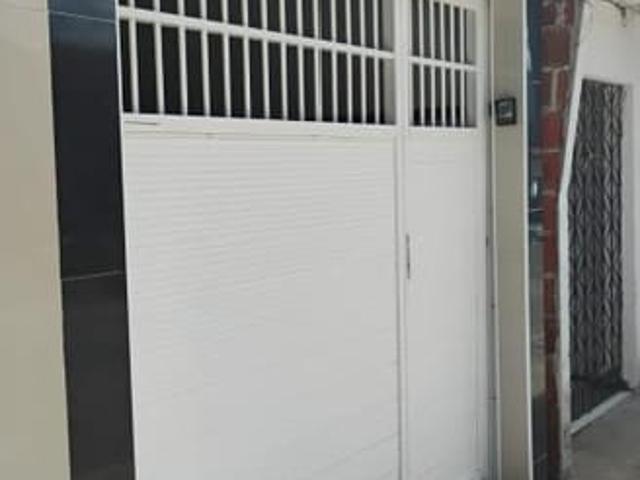 QUARTO DISPONIVEL PARA LOCAÇÃO EM CASA COMPARTILHADA