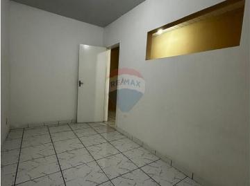 Quarto e Sala no Jardim Caiçara