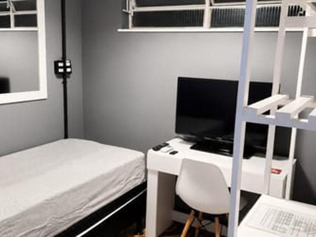 Quarto em aconchegante casa próximo à praia de Icaraí!