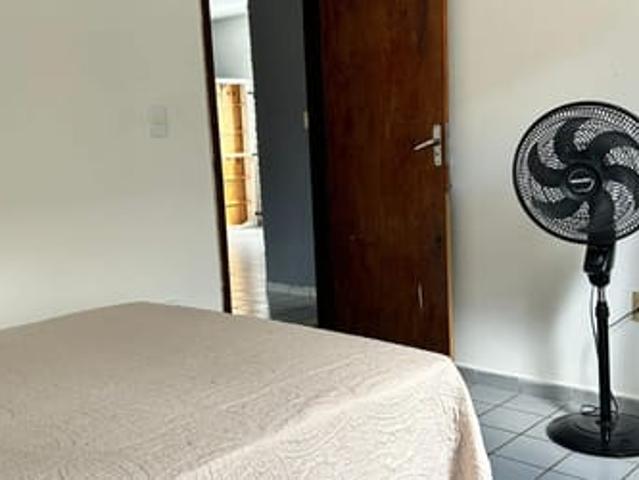 Quarto em Ap. Completo nos Bancários