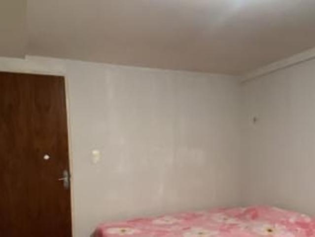 Quarto em Tambaú para mulher na Av Epitácio Pessoa