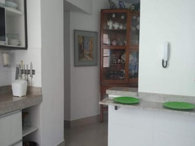 Quarto excelente local av Silva Lobo e Barão Homem de Melo
