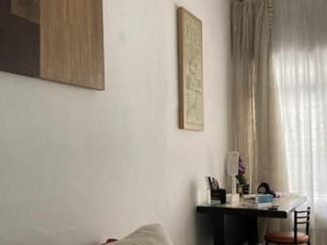 Quarto Feminino Individual em Campo Belo – “Pagou, Morou